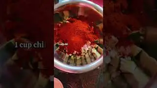 Andhra Avakaya Mango pickle / #pickle #mangopickle #AvakayaRecipe #ytshortfeed #shortsfeed #bhfyp