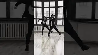 Enjoy this great #Electroswingdance by em.delacrem & marktore 🔥🕴🏻🕴🏻🏠🙌🏼