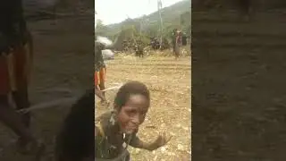 gunung angup kibur distrik yamo