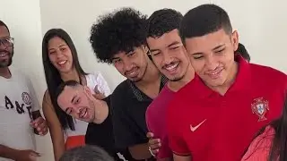 Desafio da garrafa e da pizza: acertou, comeu!