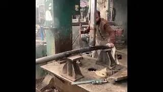How to straighten a crooked shaft with the help of fire?