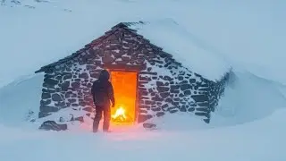 Surviving -75&deg;C Arctic Night With Only a Stone Shelter | No Talking Extreme Cold Survival