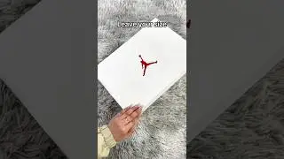 #sneakers #sneakerhead #shoes #streetwear #jordan4 #hypebeast #fashion #unboxing #school #style
