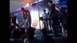 BuG Mc ft. (Паша )Pushkin - Рвутся динамики (live)