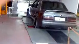 bmw e30 325 - TAZES
