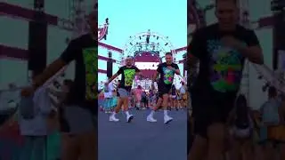 @justin.corbo and @thesuitedshuffler giving us that festival feeling in our Graphic Tees 🤩