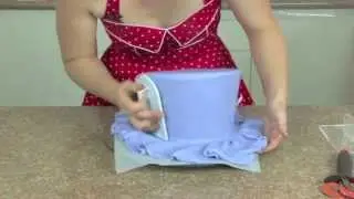 How to Decorate 3 Tier Topsy Turvy - Part 4