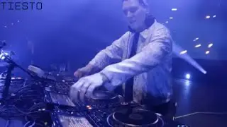 Turn On The Lights Again - Tiesto (LIVE at Bogota, Colombia.)