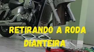 Shadow 750 - Retirando a roda dianteira.