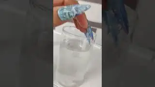Color changing polish beautiful nail art idea #nailarttutorials #nailart #gelpolish #thermalnails