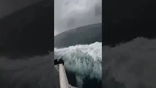 Chaos Under the Wave