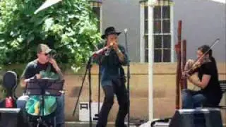 Charlie McMahon - Didgeridoo - 