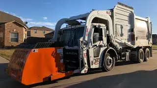 CARDS Recycling & Disposal: Mack LR Heil Garbage Trucks!