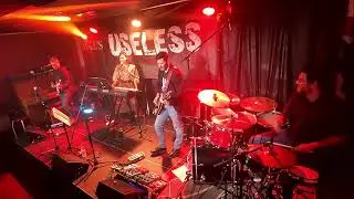USELESS BAND - La Grenade - Cover Live @ Les Duke's 2021