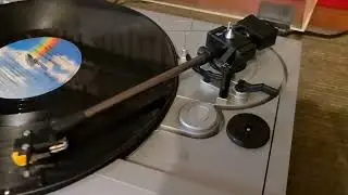 VINTAGE YAMAHA TURNTABLE/MADE IN JAPAN/TESTING