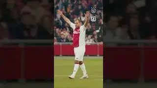 We mic&rsquo;d up Rafael van der Vaart during Ajax Legends - Real Madrid Legends! 🎙️