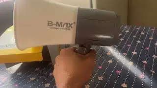 Megafone Profissional Gravador Amplificador Recarregável Usb Cor Branco