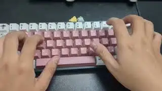 Keygeek blue cheese on the holy shit keyboard
