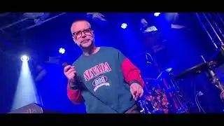 John Mouse performs 