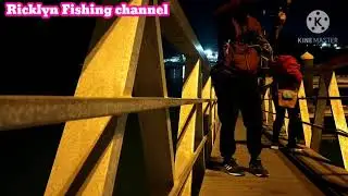 my wife knows how to catch squid night fishing Al khor  part 9