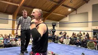 Peter Schwanz w/ Logan Ross vs. Alvin Gray