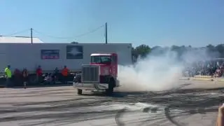 Joe Seaman GBATS 2016 Joplin MO burnouts and donuts in a semi truck