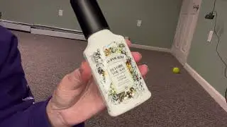 Poo-Pourri Toilet Spray Absorbs Odors