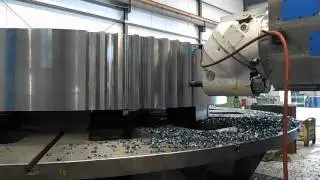 TOS KURIM - big gear milling