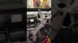 #dashboard removal 2023 #bmwi3