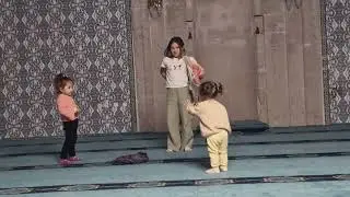 Cami Çocuklar la güzelleşti Elizanın ilkkez Camiye geldi şaşkın gibi bakdı çok güzel 