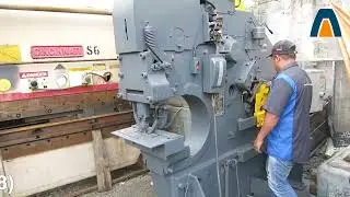 lam 598 Metalera de acci&oacute;n mec&aacute;nica de 3 estaciones de 110 ton marca Buffalo