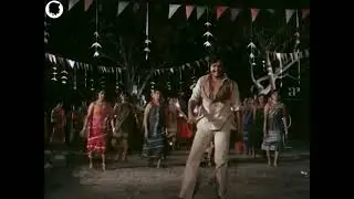 #rajinikant #tamil #blue #love #football #song #train #travel #nareshkamal1990 