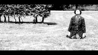 La&iuml;la performed by Tom & Aur&eacute;lie