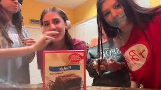 Blind, deaf and mute baking!