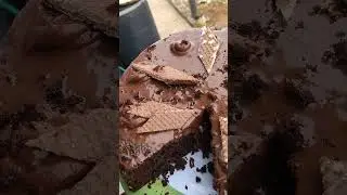 I made 3 layer chocolate Cake   #food #cake #chocolate  #recipe #lifeisbutadream #darkchocolatecake