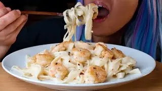 ASMR CREAMY CHEESY SHRIMP FETTUCCINE ALFREDO MUKBANG 먹방 |SOFT STICKY EATING PASTA SOUNDS | OO YUMMY