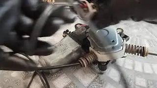 Cleaned & Replaced Carbon Brush & Commutator of Front Left Power Window Motor on Rav4 99' Gen1 #diy