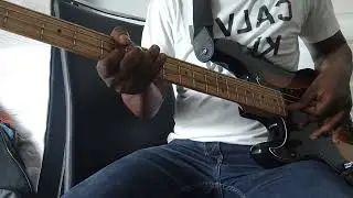 Guitare basse O mérité