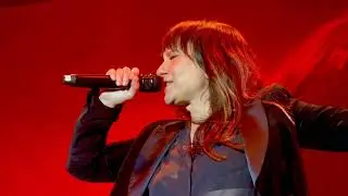 León Benavente (con Eva Amaral) - Estado provisional- Movistar Arena 2926