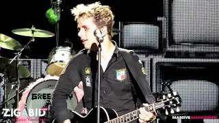 Green Day - Wake Me Up When September Ends & Good Riddance (Time Of Your Life) LIVE