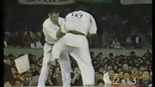 Kyokushin Karate　極真空手　第16回全日本決勝　黒澤VS竹山