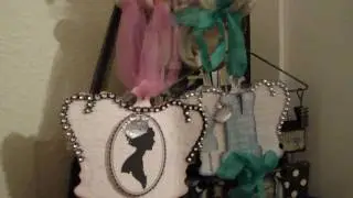 Hanging Crown Signs and Altered Cone