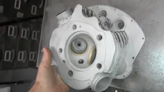 Посмотрите, какой хлам я покупаю на eBay: головка блока цилиндров Panhead с 5 ребрами, двигатель ...