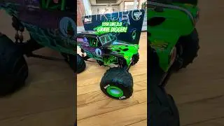 Losi LMT 2.0 is here!!! #radiocontrol #gravedigger #losilmt