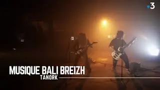 Ar strollad Tanork e-barzh Bali Breizh : Ar bed edan ar mor