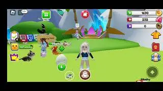 Hatching a basic egg in RoPets!