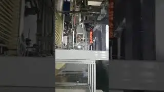 Fully automatic nursing pad packaging machine
