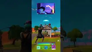 What&rsquo;s the best Fortnite weapon of all time? #fortnite #fortniteclips #gaming