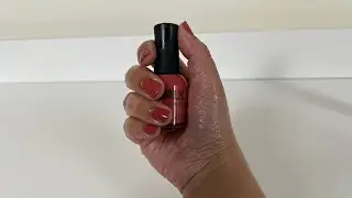 Orly nails, &ldquo;can you dig it?&rdquo;
