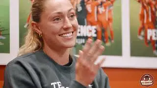 Episode 25: Texas Soccer Legend EmJ Cox & Superstar Freshman Ava McDonald